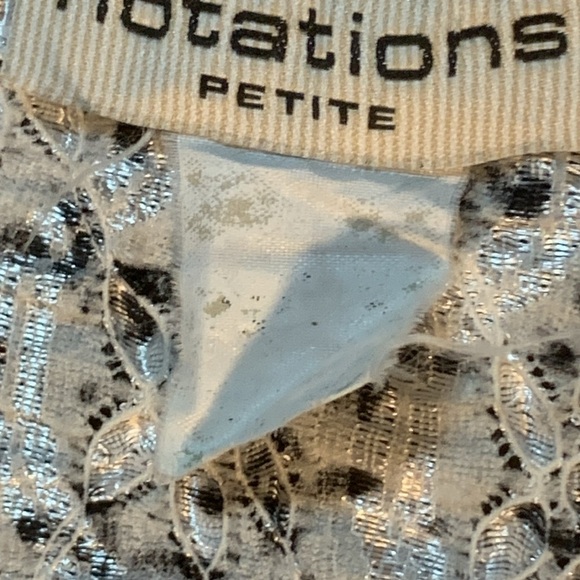 Vintage Notations Black and White Bow Print Lace Women's Top Medium Petite - Picture 2 of 7